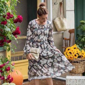 Mad About Style x Jillian Harris - the Grace midi dress in vintage floral.